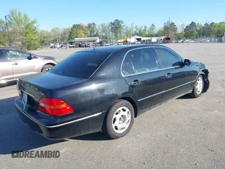 2001 Lexus LS 430 with VIN JTHBN30F710042861, listed as a IAAI auction lot 41895357 with Not Provided miles. Bid and sale history available at carsss.com. Image 4.