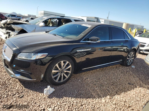 2017 Lincoln Continental Livery with VIN 1LN6L9HK8H5606331, listed as a Copart auction lot 77136414 with 140,841 mi miles and Salvage Title. Bid and sale history available at carsss.com. Image 1.