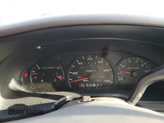 2002 Ford Taurus SE z VIN 1FAFP58S12G211216, wystawiony jako Copart lot #45158325 z przebiegiem 159 058 mil mil oraz Czysty tytuł • Clean title. Historia ofert i sprzedaży dostępna na DreamBid. Obrazek 9.
