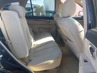 2009 Hyundai Santa Fe SE with VIN 5NMSH13E49H329117, listed as a IAAI auction lot 41995036 with 251,494 mi miles. Bid and sale history available at carsss.com. Image 8.