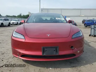 2025 Tesla Model 3 Long Range with VIN 5YJ3E1EB5SF895861, listed as a Copart auction lot 60513665 with 5,637 mi miles and Salvage title. Bid and sale history available at DreamBid. Image 5.