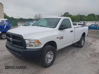 2018 Ram 2500 Tradesman с VIN 3C6MR5AJ8JG295963, выставлен на аукционе IAAI как лот 41781838 с пробегом 141 650 миль миль и . История ставок и продаж доступна на DreamBid. Изображение 17.