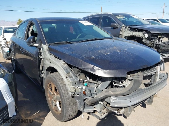 2014 Chevrolet Cruze 1LT with VIN 1G1PC5SB6E7134651, listed as a IAAI auction lot 41764403 with 177,122 mi miles. Bid and sale history available at carsss.com. Image 6.