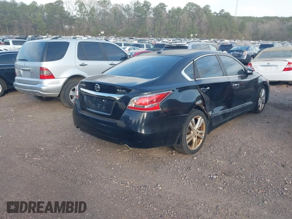 2015 Nissan Altima SL z VIN 1N4BL3AP5FC181624, wystawiony jako IAAI lot #41638335 z przebiegiem 104 396 mil mil oraz . Historia ofert i sprzedaży dostępna na DreamBid. Obrazek 4.