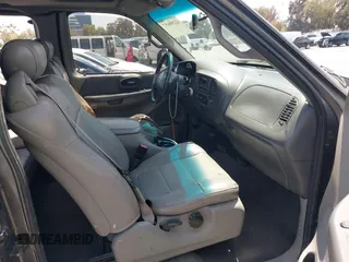 2002 Ford F-150 XL with VIN 1FTRX07L72KB42260, listed as a IAAI auction lot 42288657 with Not provided miles and . Bid and sale history available at DreamBid. Image 5.