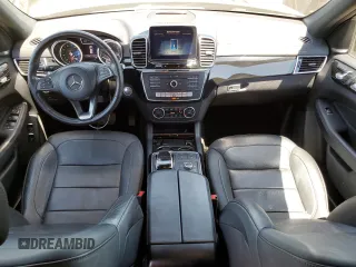 2017 Mercedes-Benz GLS 450 z VIN 4JGDF6EE1HA904867, wystawiony jako Copart lot #64493755 z przebiegiem 74 084 mil mil oraz Szkoda całkowita • Salvage title. Historia ofert i sprzedaży dostępna na DreamBid. Obrazek 8.