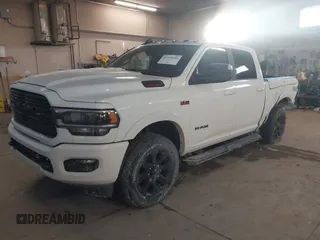 2022 Ram 2500 Laramie with VIN 3C6UR5FJ7NG253380, listed as a IAAI auction lot 41319536 with 33,945 mi miles. Bid and sale history available at carsss.com. Image 18.