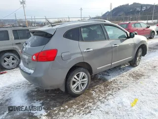 2015 Nissan Rogue S z VIN JN8AS5MV6FW762132, wystawiony jako IAAI lot #41377990 z przebiegiem 175 320 mil mil oraz . Historia ofert i sprzedaży dostępna na DreamBid. Obrazek 4.