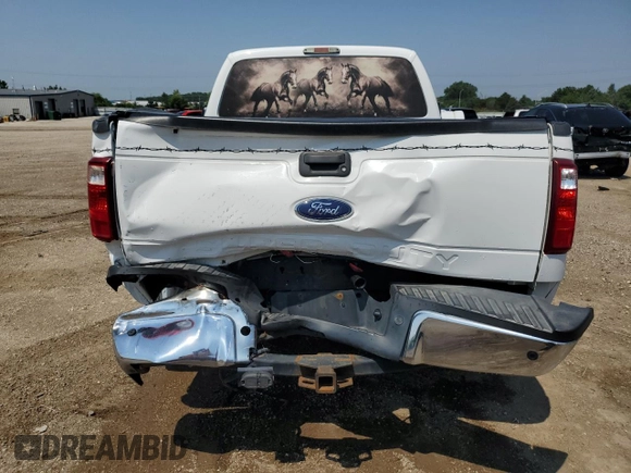 2015 Ford F-350 Lariat с VIN 1FT8X3BT9FED37558, выставлен на аукционе Copart как лот 62318945 с пробегом 109 232 миль миль и Списание • Salvage title. История ставок и продаж доступна на DreamBid. Изображение 6.