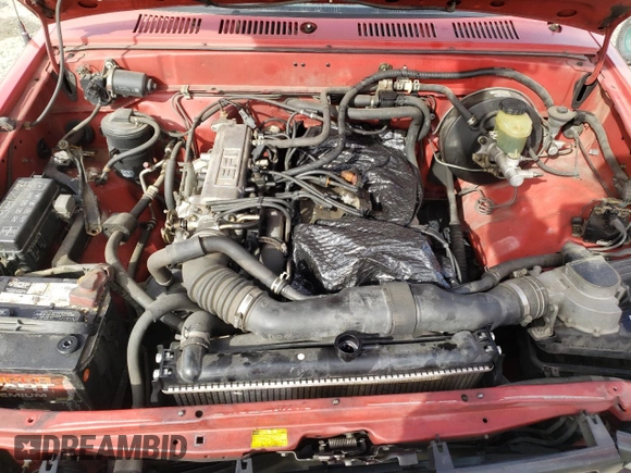 1994 Toyota Pickup z VIN 4TARN81A5RZ171295, wystawiony jako Copart lot #46826295 z przebiegiem 346 964 mil mil oraz Szkoda całkowita • Salvage title. Historia ofert i sprzedaży dostępna na DreamBid. Obrazek 11.