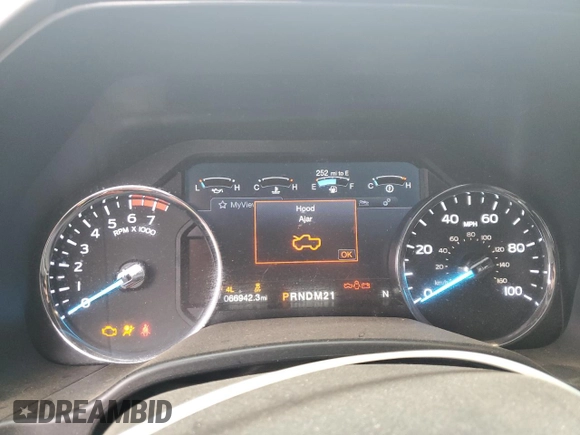 2019 Ford F-250 XL z VIN 1FT7W2B64KEF47241, wystawiony jako Copart lot #59887175 z przebiegiem 66 942 mil mil oraz Szkoda całkowita • Salvage title. Historia ofert i sprzedaży dostępna na DreamBid. Obrazek 9.
