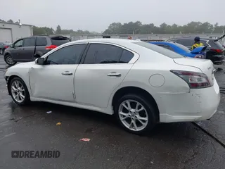 2013 Nissan Maxima SV z VIN 1N4AA5AP2DC820343, wystawiony jako IAAI lot #42520118 z przebiegiem 89 078 mil mil oraz . Historia ofert i sprzedaży dostępna na DreamBid. Obrazek 3.