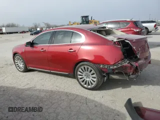 2013 Lincoln MKS z VIN 1LNHL9DK6DG613520, wystawiony jako Copart lot #49176965 z przebiegiem 89 594 mil mil oraz Szkoda całkowita • Salvage title. Historia ofert i sprzedaży dostępna na DreamBid. Obrazek 2.