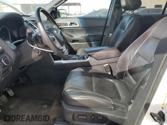 2013 Ford Explorer Sport z VIN 1FM5K8GT0DGB99641, wystawiony jako Copart lot #56150935 z przebiegiem 151 275 mil mil oraz Tytuł czysty. Historia ofert i sprzedaży dostępna na DreamBid. Obrazek 7.