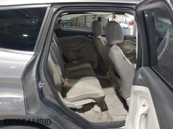 2014 Ford Escape SE with VIN 1FMCU9G99EUC45854, listed as a IAAI auction lot 41986959 with 124,591 mi miles. Bid and sale history available at carsss.com. Image 8.
