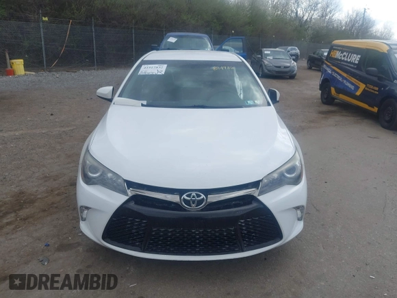2017 Toyota Camry XLE z VIN 4T1BF1FK5HU814926, wystawiony jako IAAI lot #41917832 z przebiegiem 69 702 mil mil oraz . Historia ofert i sprzedaży dostępna na DreamBid. Obrazek 12.