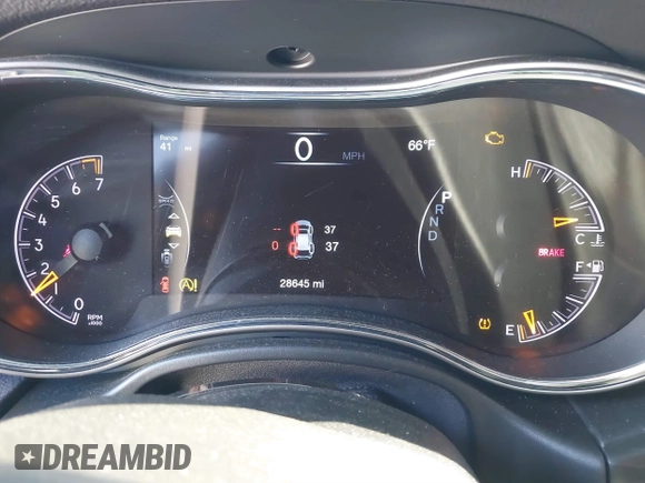 2021 Jeep Grand Cherokee Limited with VIN 1C4RJFBG6MC676961, listed as a IAAI auction lot 41898352 with 28,645 mi miles and . Bid and sale history available at DreamBid. Image 7.