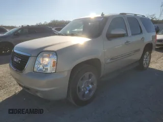2007 GMC Yukon SLT z VIN 1GKFK13027R149722, wystawiony jako Copart lot #46952865 z przebiegiem 149 377 mil mil oraz Nie do naprawy • Non repairable. Historia ofert i sprzedaży dostępna na DreamBid. Obrazek 1.