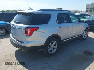 2018 Ford Explorer XLT с VIN 1FM5K7D89JGC70129, выставлен на аукционе IAAI как лот 42499846 с пробегом 86 726 миль миль и . История ставок и продаж доступна на DreamBid. Изображение 4.