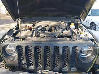 2021 Jeep Gladiator Mojave with VIN 1C6JJTEG8ML606876, listed as a IAAI auction lot 41632052 with 30,255 mi miles and . Bid and sale history available at DreamBid. Image 10.