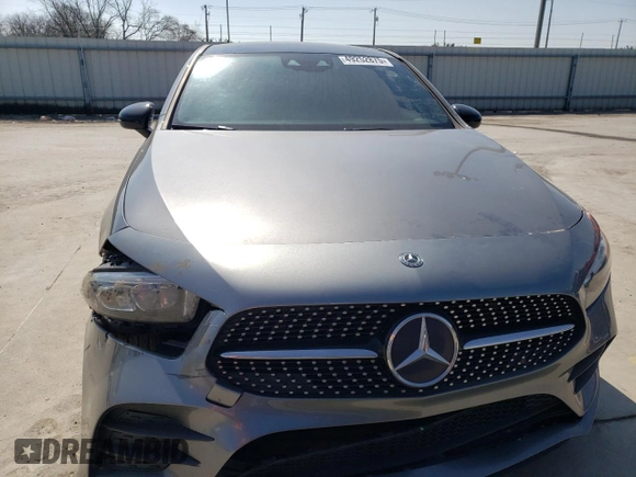 2019 Mercedes-Benz A 220 with VIN WDD3G4EB3KW002275, listed as a Copart auction lot 49252875 with 125,976 mi miles and Clean Title. Bid and sale history available at DreamBid. Image 5.