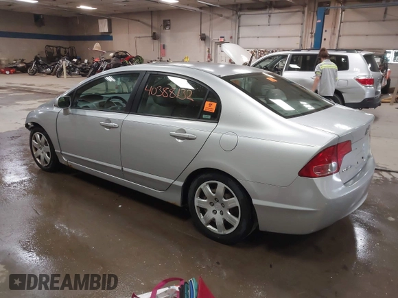 2006 Honda Civic LX z VIN 1HGFA16596L084828, wystawiony jako IAAI lot #40388132 z przebiegiem 193 760 mil mil oraz . Historia ofert i sprzedaży dostępna na DreamBid. Obrazek 3.