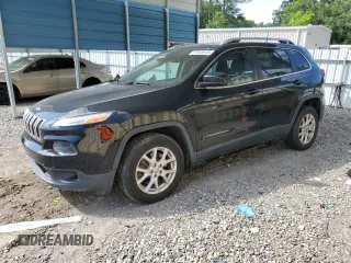 2018 Jeep Cherokee Latitude with VIN 1C4PJLCB8JD519656, listed as a Copart auction lot 57858915 with 60,598 mi miles and Salvage title. Bid and sale history available at DreamBid. Image 1.