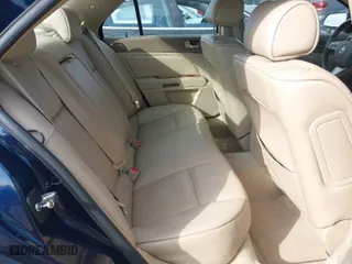 2008 Cadillac STS AWD w/1SB with VIN 1G6DD67V580158861, listed as a IAAI auction lot 41391935 with 174,249 mi miles. Bid and sale history available at carsss.com. Image 8.