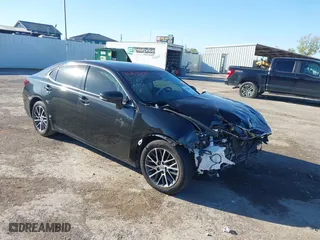 2016 Lexus ES 350 with VIN JTHBK1GG6G2222180, listed as a IAAI auction lot 41206605 with 63,983 mi miles. Bid and sale history available at carsss.com. Image 1.