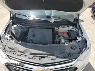 2020 Chevrolet Traverse LT Cloth with VIN 1GNERGKW1LJ129764, listed as a Copart auction lot 58945085 with 90,043 mi miles and Salvage title. Bid and sale history available at DreamBid. Image 12.