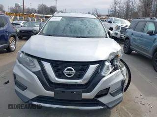 2017 Nissan Rogue SV with VIN 5N1AT2MT6HC824702, listed as a IAAI auction lot 41683571 with 138,860 mi miles. Bid and sale history available at carsss.com. Image 12.