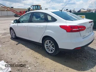 2016 Ford Focus SE z VIN 1FADP3F29GL346196, wystawiony jako IAAI lot #42171014 z przebiegiem 80 913 mil mil oraz . Historia ofert i sprzedaży dostępna na DreamBid. Obrazek 3.