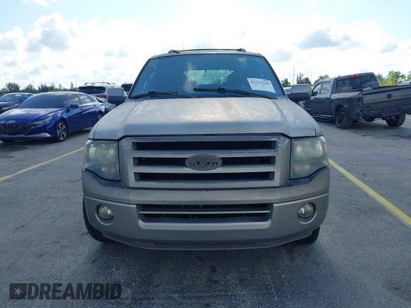 2008 Ford Expedition Limited с VIN 1FMFU19588LA32347, выставлен на аукционе IAAI как лот 42222100 с пробегом 80 134 миль миль и . История ставок и продаж доступна на DreamBid. Изображение 6.