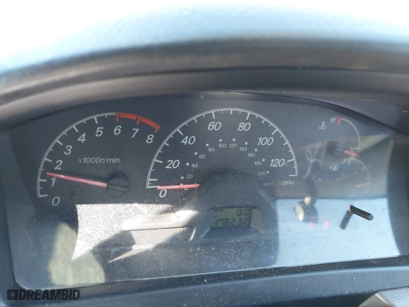 2004 Mitsubishi Lancer ES with VIN JA3AJ26E64U035168, listed as a IAAI auction lot 41625806 with 176,232 mi miles. Bid and sale history available at carsss.com. Image 7.