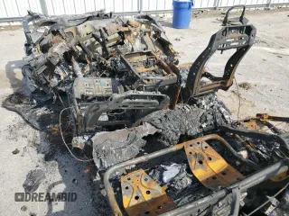 2017 Ford F-250 Lariat z VIN 1FT7W2B61HEE56663, wystawiony jako Copart lot #52383835 z przebiegiem Nie podano mil oraz Nie do naprawy • Non repairable. Historia ofert i sprzedaży dostępna na DreamBid. Obrazek 8.