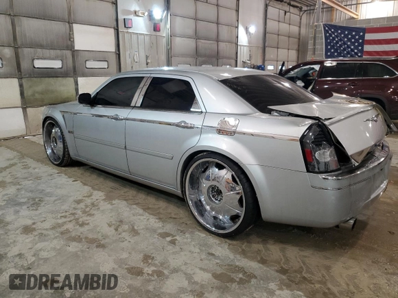 2007 Chrysler 300 Signature with VIN 2C3KA53G17H721403, listed as a Copart auction lot 87018584 with 0 mi miles and Salvage Title. Bid and sale history available at carsss.com. Image 2.