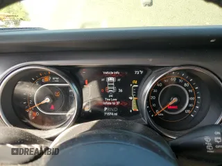 2021 Jeep Wrangler Unlimited Willys z VIN 1C4HJXDN5MW683606, wystawiony jako Copart lot #57485965 z przebiegiem 71 574 mil mil oraz Szkoda całkowita • Salvage title. Historia ofert i sprzedaży dostępna na DreamBid. Obrazek 9.