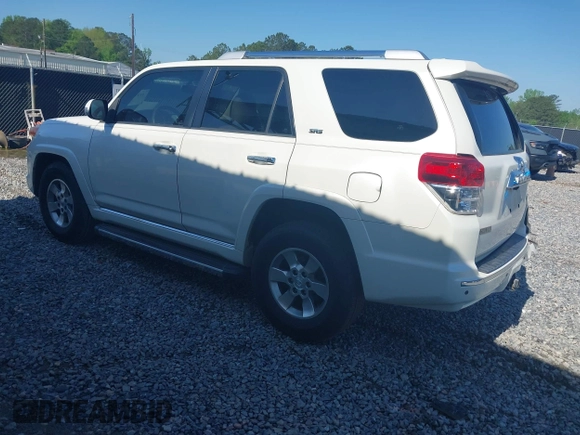 2012 Toyota 4Runner SR5 z VIN JTEZU5JR8C5041520, wystawiony jako IAAI lot #41974132 z przebiegiem 202 050 mil mil oraz . Historia ofert i sprzedaży dostępna na DreamBid. Obrazek 3.