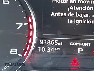 2018 Audi Q7 Premium z VIN WA1AHAF77JD045349, wystawiony jako IAAI lot #42227264 z przebiegiem 93 865 mil mil oraz . Historia ofert i sprzedaży dostępna na DreamBid. Obrazek 15.