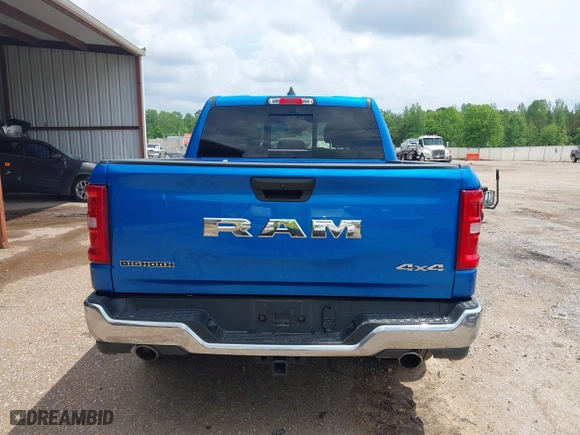 2025 Ram 1500 Big Horn with VIN 1C6SRFFP2SN562047, listed as a IAAI auction lot 42087415 with 27,583 mi miles. Bid and sale history available at carsss.com. Image 17.