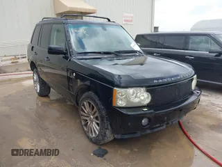 2007 Land Rover Range Rover HSE with VIN SALME15417A243558, listed as a IAAI auction lot 42074890 with 122,176 mi miles and . Bid and sale history available at DreamBid. Image 1.