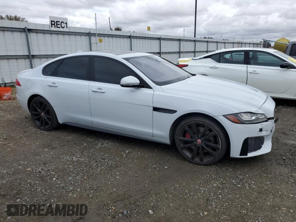 2016 Jaguar XF S with VIN SAJBG4BV0GCY12865, listed as a Copart auction lot 82605274 with 96,787 mi miles and Salvage Title. Bid and sale history available at carsss.com. Image 4.