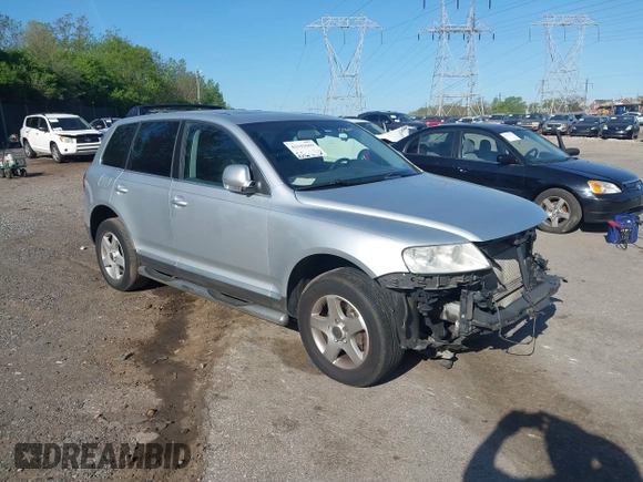 2005 Volkswagen Touareg 3.2L V6 with VIN WVGZG77L75D076211, listed as a IAAI auction lot 42143669 with 158,586 mi miles and . Bid and sale history available at DreamBid. Image 1.