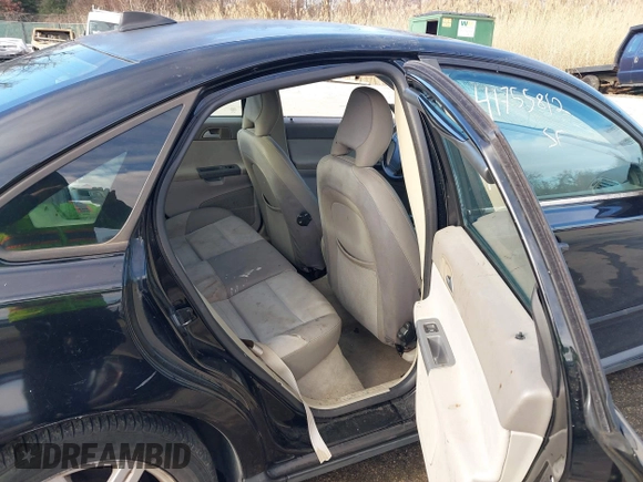 2006 Volvo S40 2.4L with VIN YV1MS382862160847, listed as a IAAI auction lot 41755812 with 163,594 mi miles. Bid and sale history available at carsss.com. Image 8.