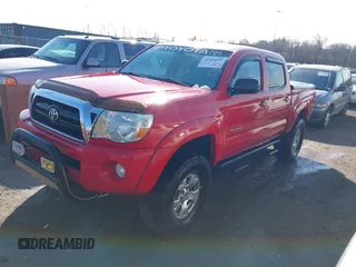 2007 Toyota Tacoma PreRunner with VIN 5TEJU62N97Z469800, listed as a IAAI auction lot 41428895 with 164,222 mi miles and . Bid and sale history available at DreamBid. Image 2.