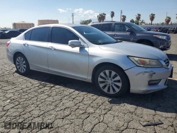 2015 Honda Accord Touring with VIN 1HGCR3F96FA020025, listed as a Copart auction lot 54986945 with 199,916 mi miles and Clean title. Bid and sale history available at DreamBid. Image 4.