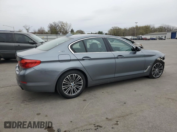 2019 BMW 5 Series 530e xDrive with VIN WBAJB1C56KB375312, listed as a Copart auction lot 52709125 with 63,422 mi miles and Salvage title. Bid and sale history available at DreamBid. Image 3.