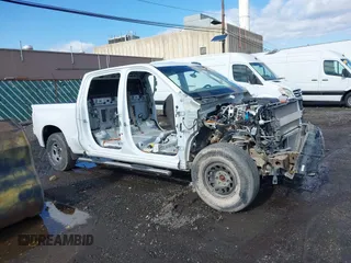 2021 Chevrolet Silverado 1500 RST with VIN 3GCUYEETXMG313438, listed as a IAAI auction lot 41536625 with 1 mi miles. Bid and sale history available at carsss.com. Image 12.