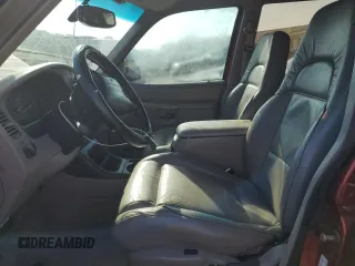 1997 Ford Explorer XLT with VIN 1FMDU35PXVUA56388, listed as a Copart auction lot 78156994 with 185,864 mi miles and Salvage title. Bid and sale history available at DreamBid. Image 7.