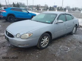 2006 Buick LaCrosse CX with VIN 2G4WC582161104350, listed as a IAAI auction lot 41726647 with 65,135 mi miles. Bid and sale history available at carsss.com. Image 2.